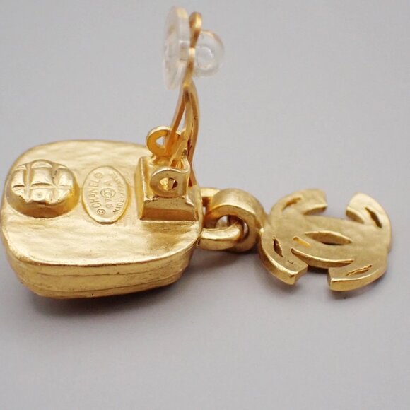 CHANEL CC Logo Drop Earrings 97A Clip-On GHW France Vintage 498-082025 - Picture 8 of 10